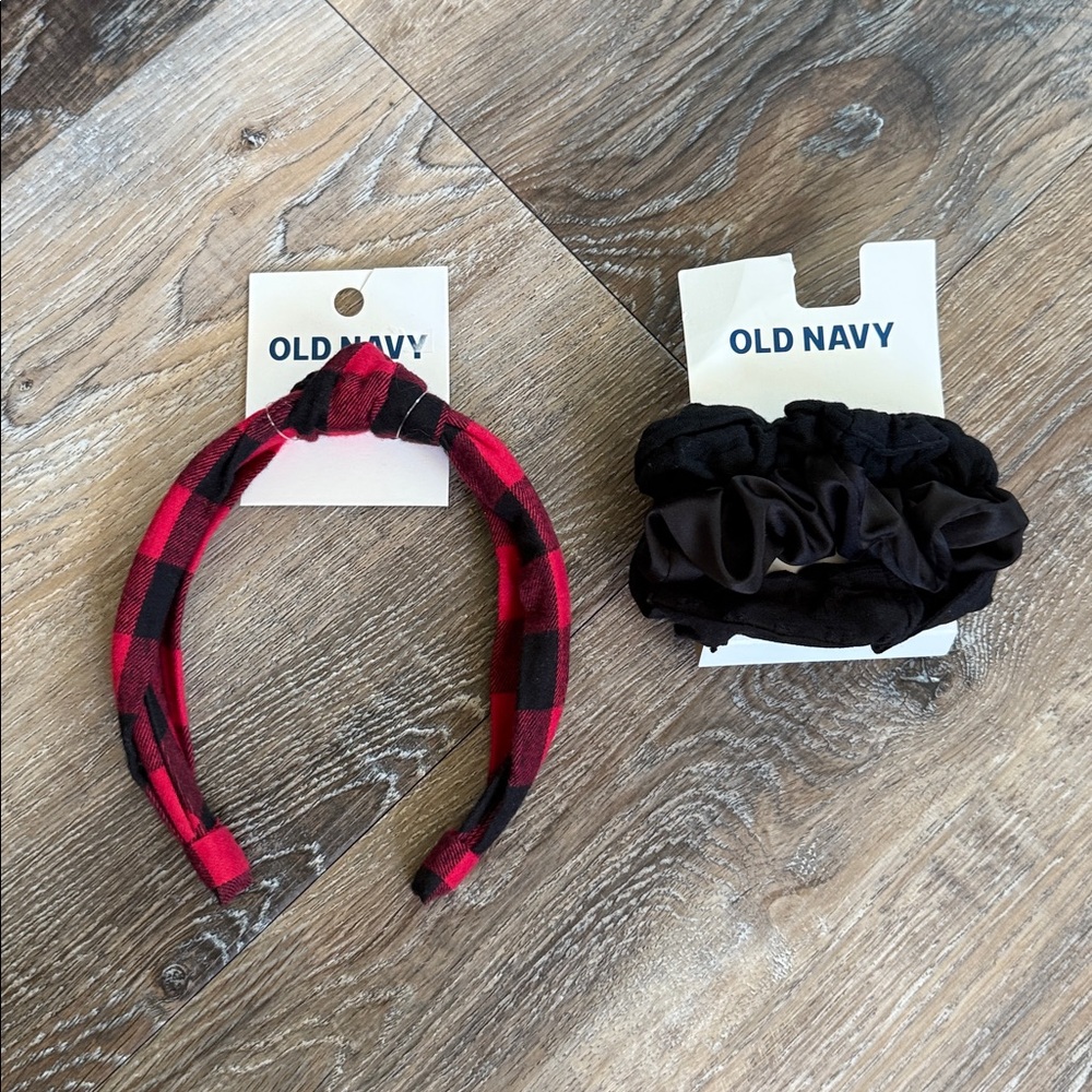 NWT-Old Navy Red and Black Checkered Headband